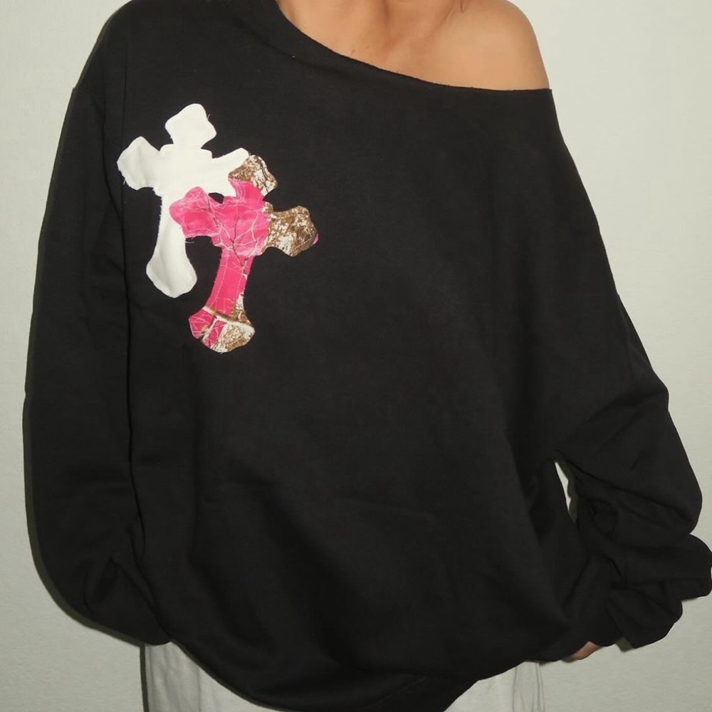 Pink Camo Cross crewneck